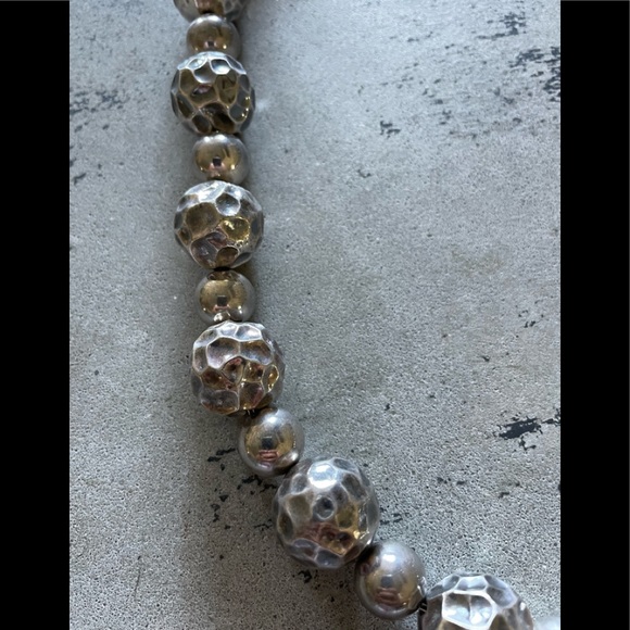 Vintage Sterling Hammered Bead Necklace - Picture 15 of 16